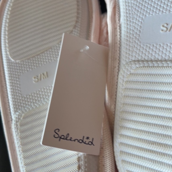 Fuzzy Slippers - Picture 9 of 10